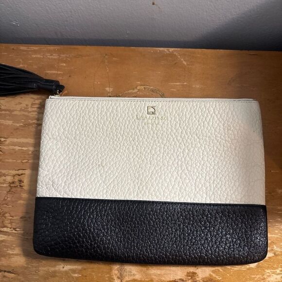Kate Spade Gia Black and Cream Clutch with Tassel Accent EUC - Picture 2 of 5